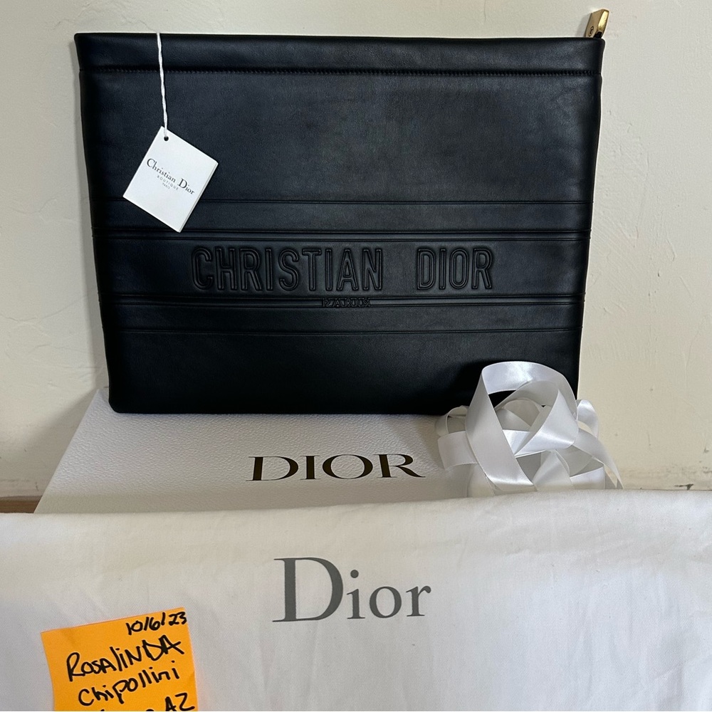 100% Authentic NWT C.D. Stripe Pouch w Samorga insert